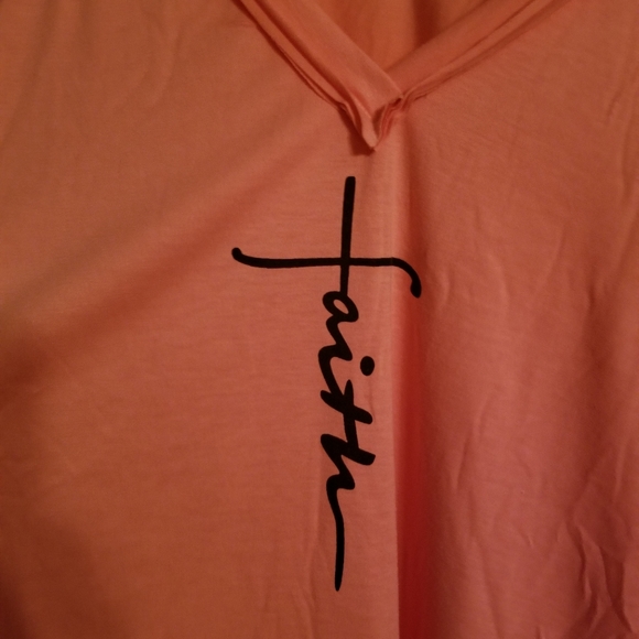 Women's long sleeve graphic tee - Picture 2 of 5